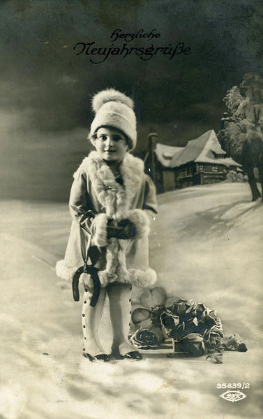 Vintage German Language Real Photograph Christmas New Year Greetings Postcard 'Herzliche Neujahrsgrusse'