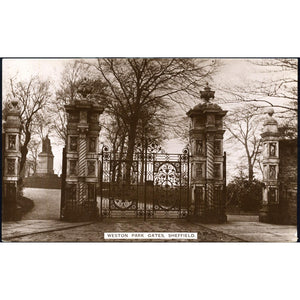 Loca-Vu Photo Co. Postcard 'Weston Park Gates, Sheffield'