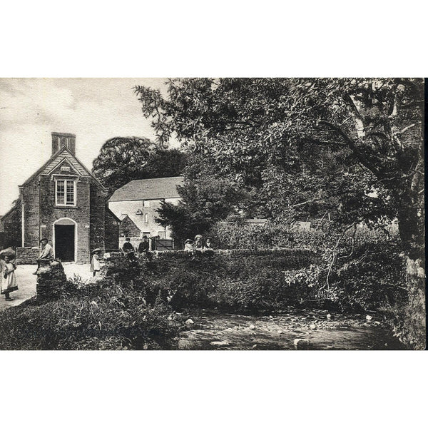 Frith's Series Postcard 'St. Columb, Bridge Cottages'