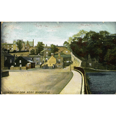 Postcard 'Newmiller Dam near Wakefield'