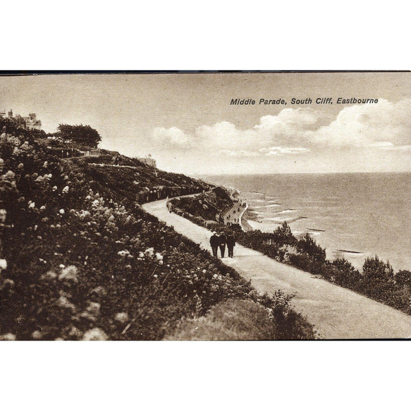 Postcard 'Middle Parade, South Cliff, Eastbourne'