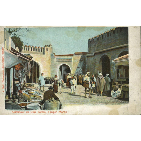 Postcard 'Carrefour de trois portes, Tanger Maroc'