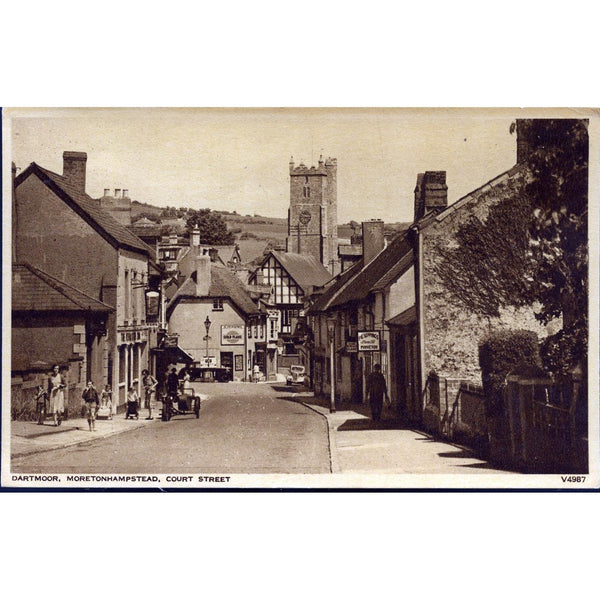 Photochrom Co. Ltd. Postcard 'Dartmoor, Moretonhampstead, Court Street'