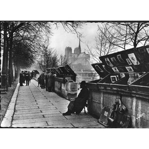 'Editions d'Art' Real Photograph Postcard 'Paris - en flanant'