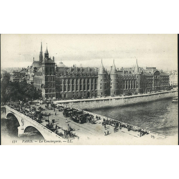 LL (Léon & Lévy) Postcard 'Paris. - La Conciergerie'