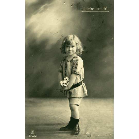 Real Photograph German Postcard of Little Girl with Flowers 'Liebe mich!', Antique Photography, Sweetheart Postcard